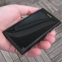 Nokia N9 thumbnail
